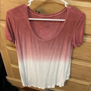 AMERICAN EAGLE T SHIRT